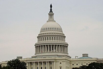 Сенатът на САЩ прие законопроект за прекратяване на шатдауна