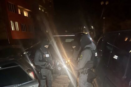 Антикорупционната комисия удари „Величие“ с обиски и арести в цялата страна