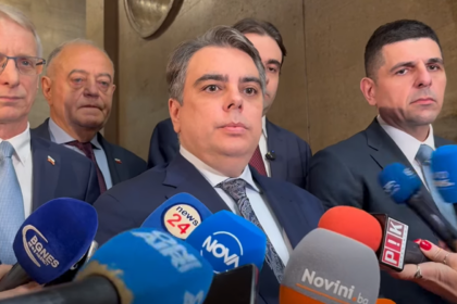 ПП-ДБ при президента: Удължителен закон за Бюджета и промени в Изборния кодекс