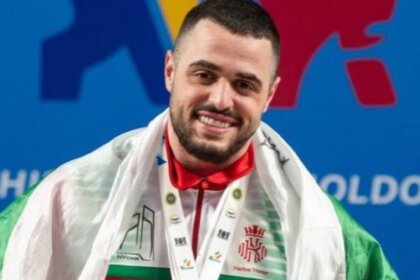 Карлос Насар пак остана без договор, федерацията по щанги блокирана