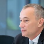 Николай Младенов оглави Съвета за мир