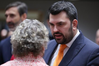 МС даде заден: Ратификацията за „Съвета за мир“ остава за следващо НС