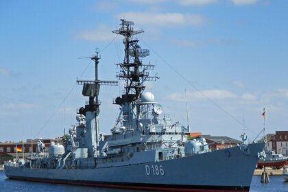 България получава седем военни кораба срещу обучение на украински екипажи