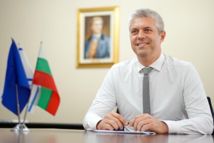 Варненският кмет поиска 300 000 евро за спасяване на „Св. Анна“