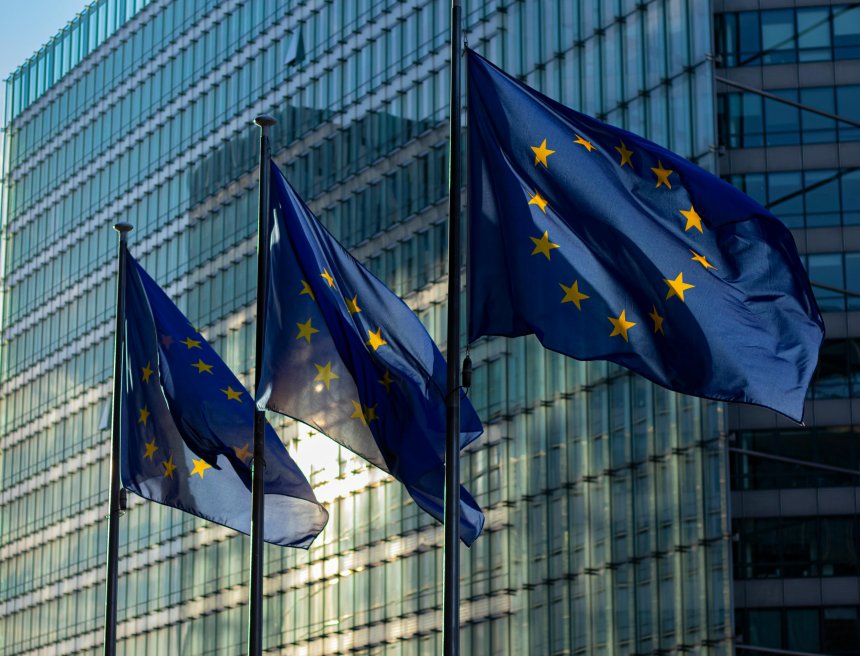 Унгария спря 20-ия пакет санкции на ЕС срещу Русия навръх годишнината от войната