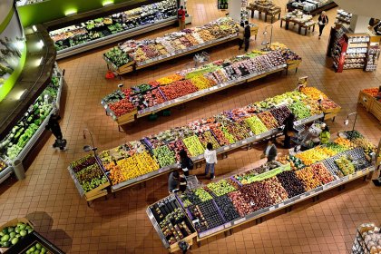 Малката потребителска кошница удари 59,48 евро през февруари
