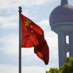 Китай поиска Израел незабавно да спре ударите по Иран