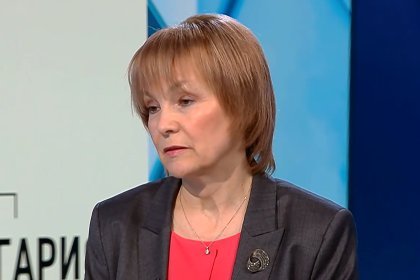 Във всички секции трябва да има паравани