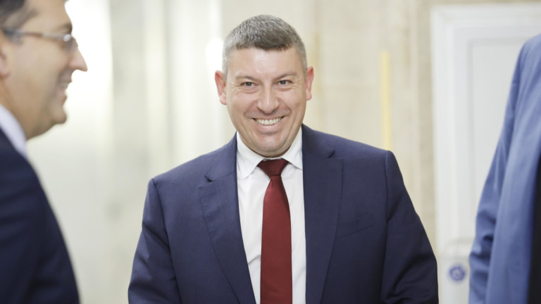 Тихомълком парламентът е сменил правилата за избор на шеф на ДАНС