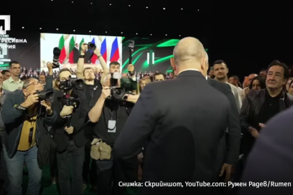Радев новият Орбан на Путин? Атлантическият съвет предупреждава за залозите на вота на 19 април