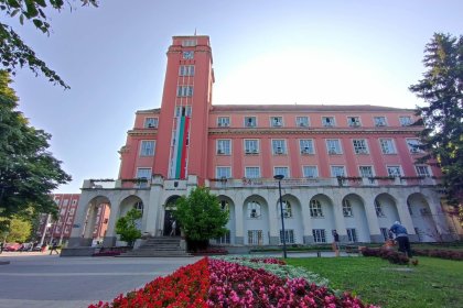Общинският съвет на Плевен обсъжда промени в наредби и бизнес планове