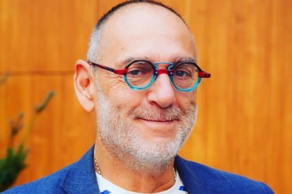 Любен Дилов-син с инфаркт в Италия, пропусна клетвата в парламента