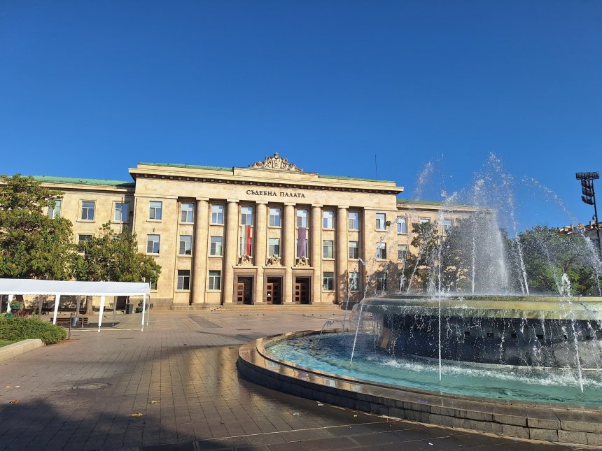 Съдебната палата в Русе с официално становище за спешния ремонт
