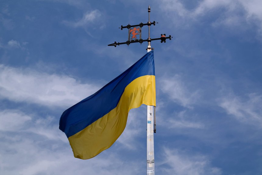Украинските военни продължават с атаки срещу руска петролна инфраструктура