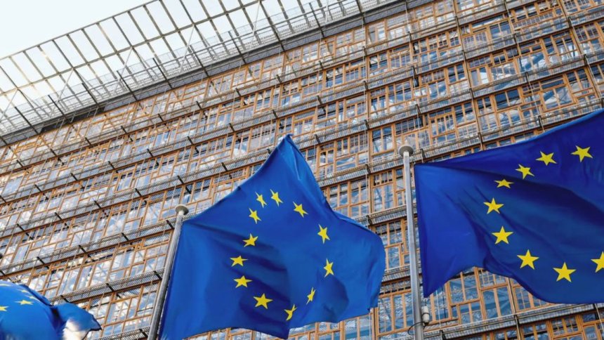 Европа дебатира по нови санкции срещу Русия