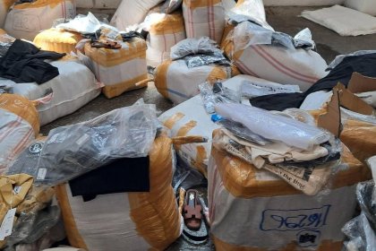 Над 15 500 маркови менте стоки задържаха митничарите на „Капитан Андреево"