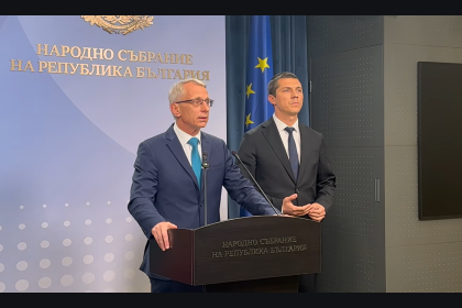 Денков: Проблемът не е в опозицията, а че институциите, с назначени ръковдства от Радев, не си вършат работата