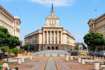 Депутатските имоти и пари на светло: Новите декларации разкриват кой какво притежава