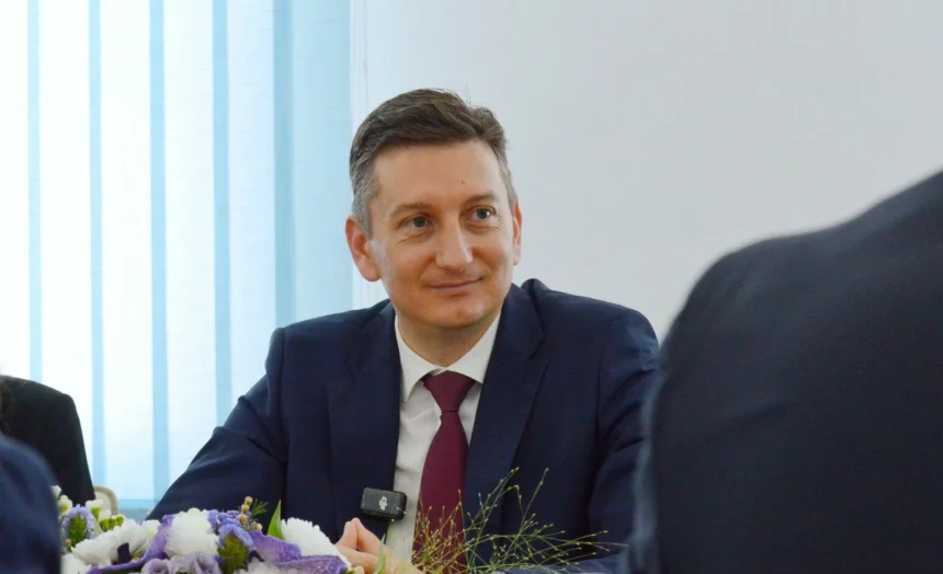 Министърът на иновациите поема координацията на президентските избори