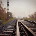 Влак дерайлира край София, спря движението между Владая и Горна баня