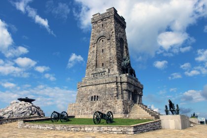 Затварят Шипка за три години