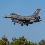 Провалът с охраната на небето: България моли за стари F-16 под наем, а Румъния прибра 18 броя за 1€